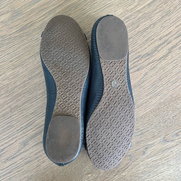 Tory Burch Mini Miller Leather Logo Flats Matte Micro Tejus Print Navy Blue 8.5 - Picture 11 of 13